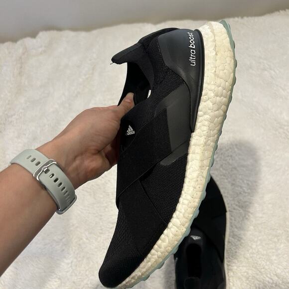 Size 8.5 - adidas UltraBoost DNA Cloud Black 2021 - Picture 7 of 8